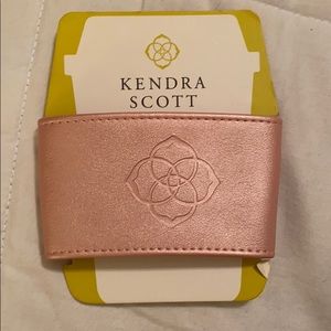 Kendra Scott Coffee Sleeve
